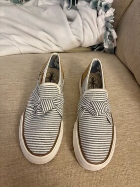 Tommy Bahamas Women’s Slip-On Knot Sneakers - White and Navy Stripes